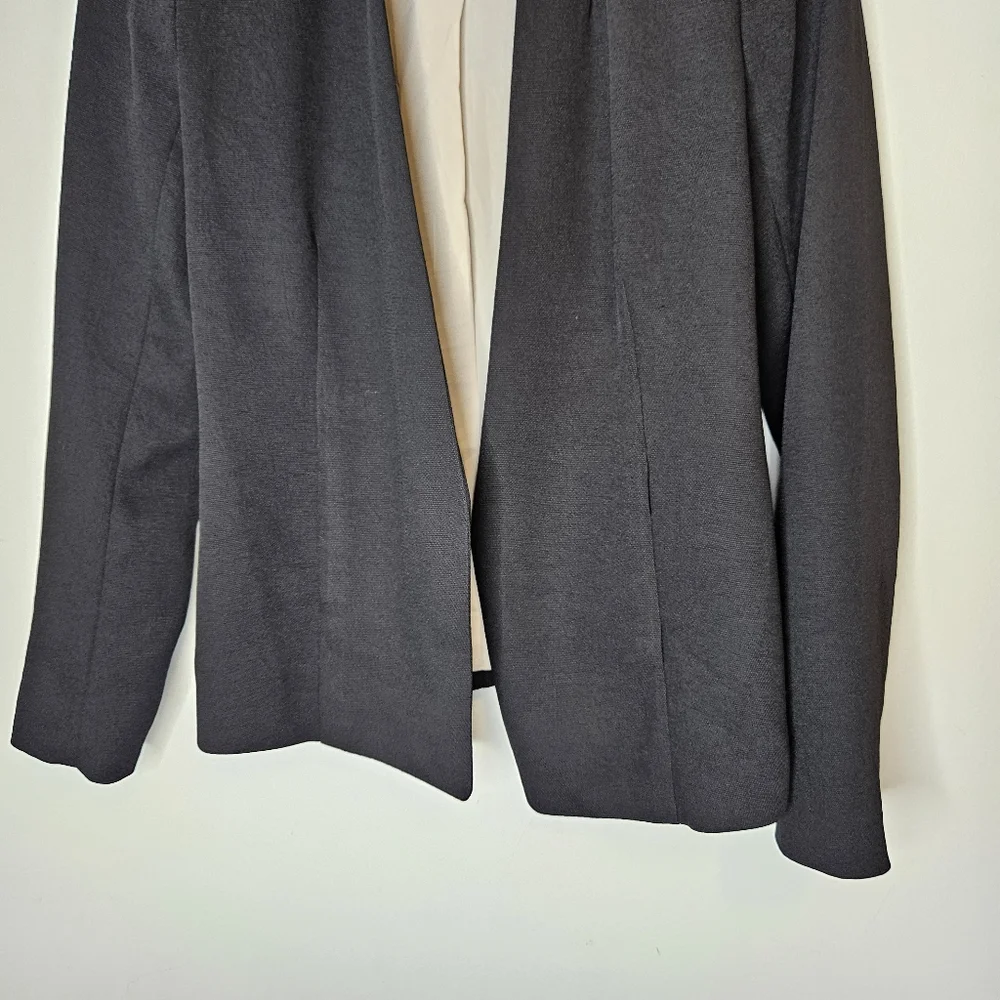 Aritzia Babaton Keith Blazer Jacket Sz 2 Open Front Black Minimalist Corporate - Picture 6 of 14